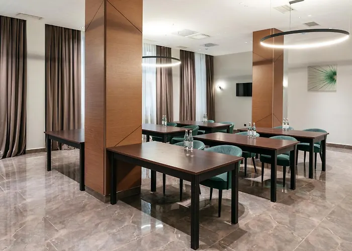 Raavah Aparthotel